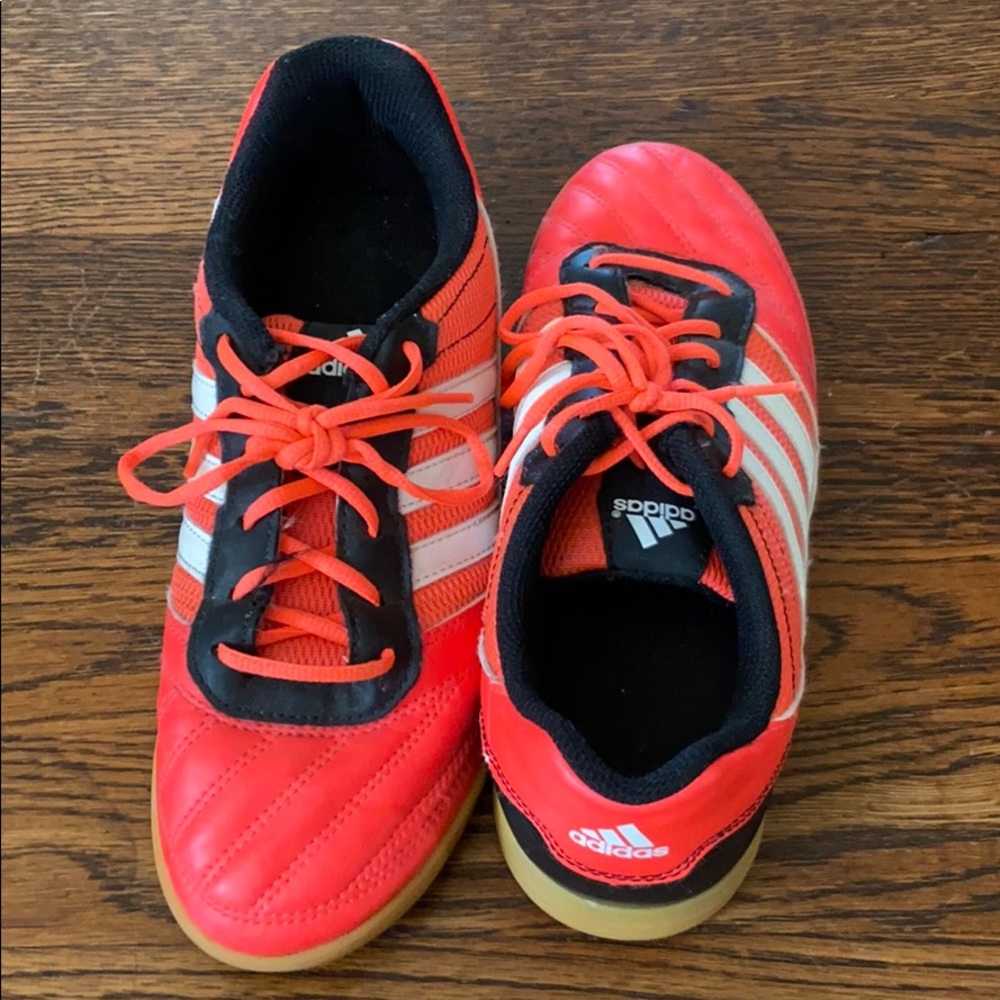 Adidas super sala indoor soccer shoes